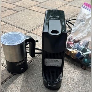 Nespresso Breville Espresso Machine with milk frother